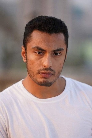 Saqib Ayub as Prakash in Love Adhura