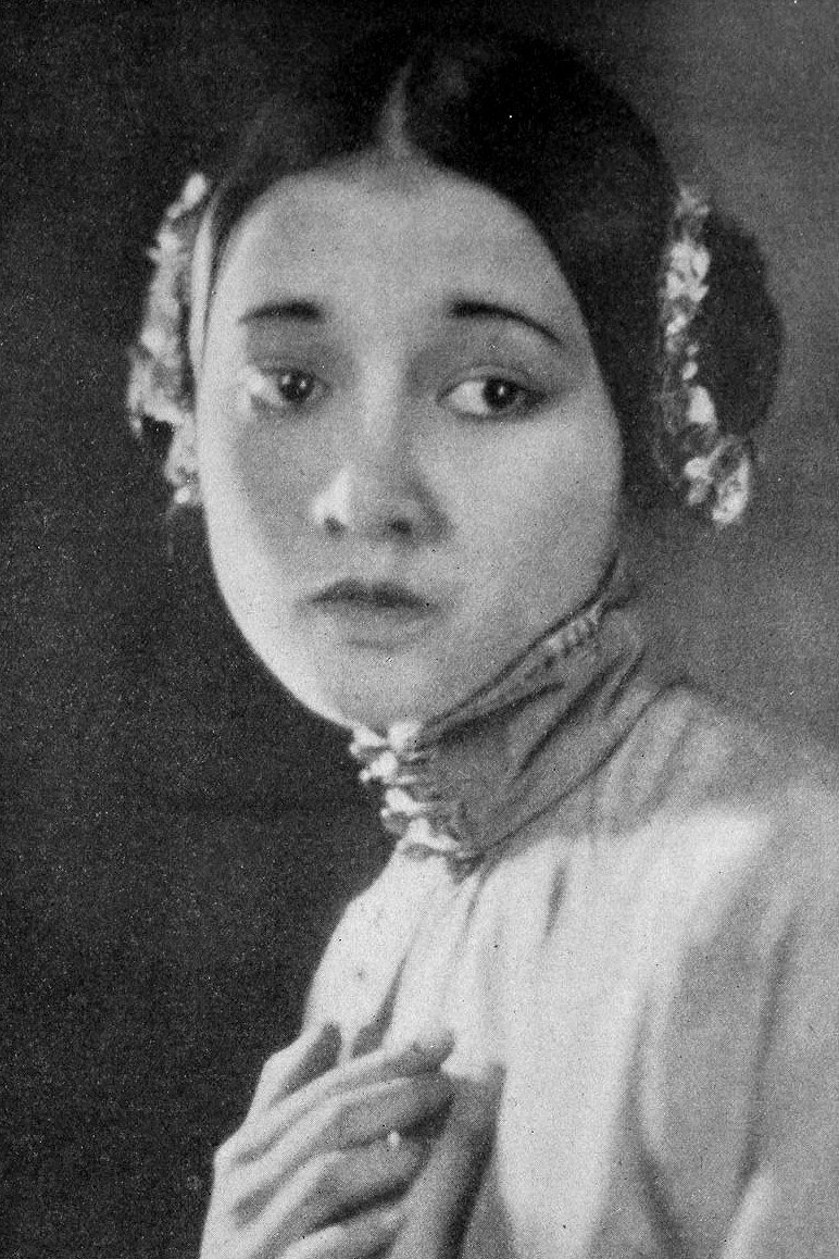 Laska Winter as Nootka in Justice of the Far North