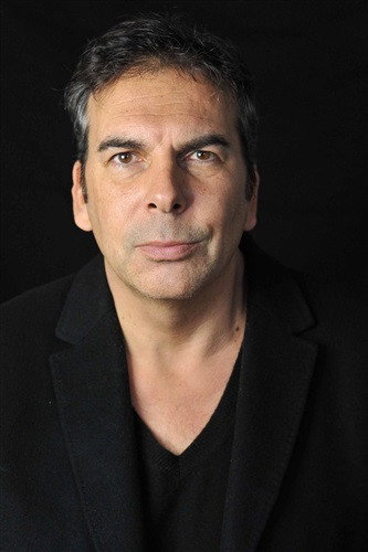 Patrick Albenque as Claude Masset in Une chaîne pour deux