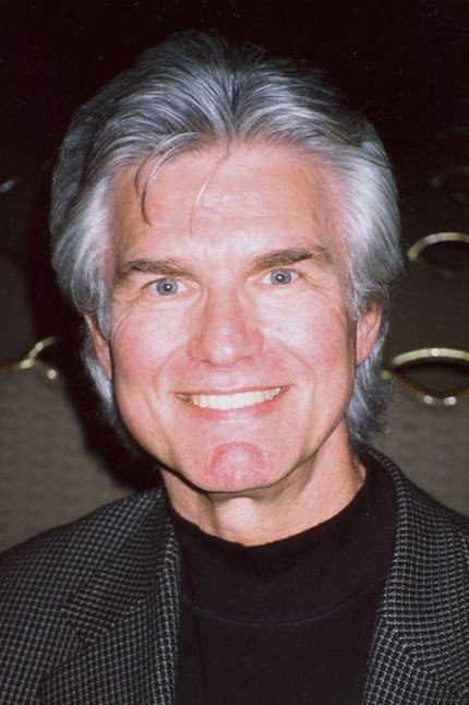 Kent McCord as Lester Yates in Beg, Borrow...or Steal