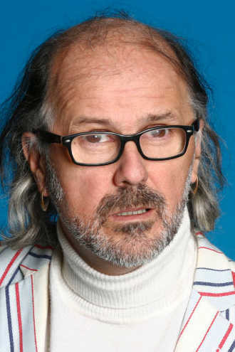 Fred Tousch as Albert - Prof de chimie in Serial Teachers 2