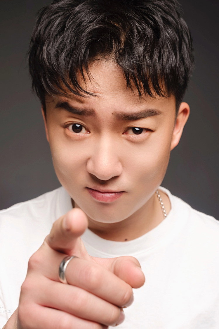 成方旭 as Little Prince Xutan in She Who Blazes