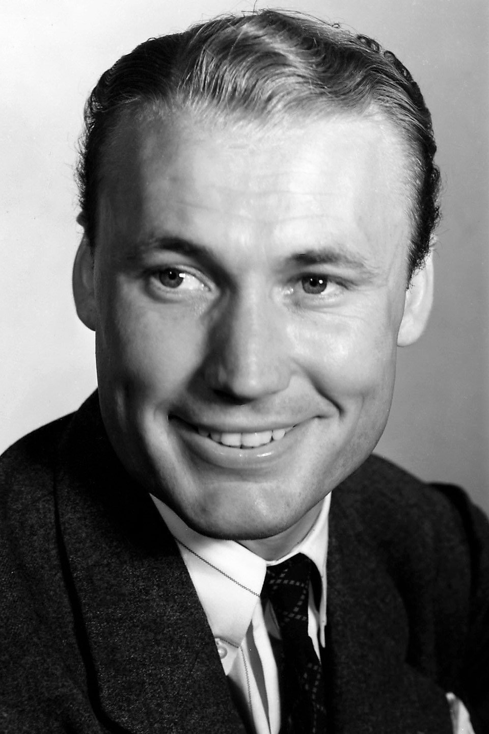 Dave O'Brien as Henchman Gale in Gun Code