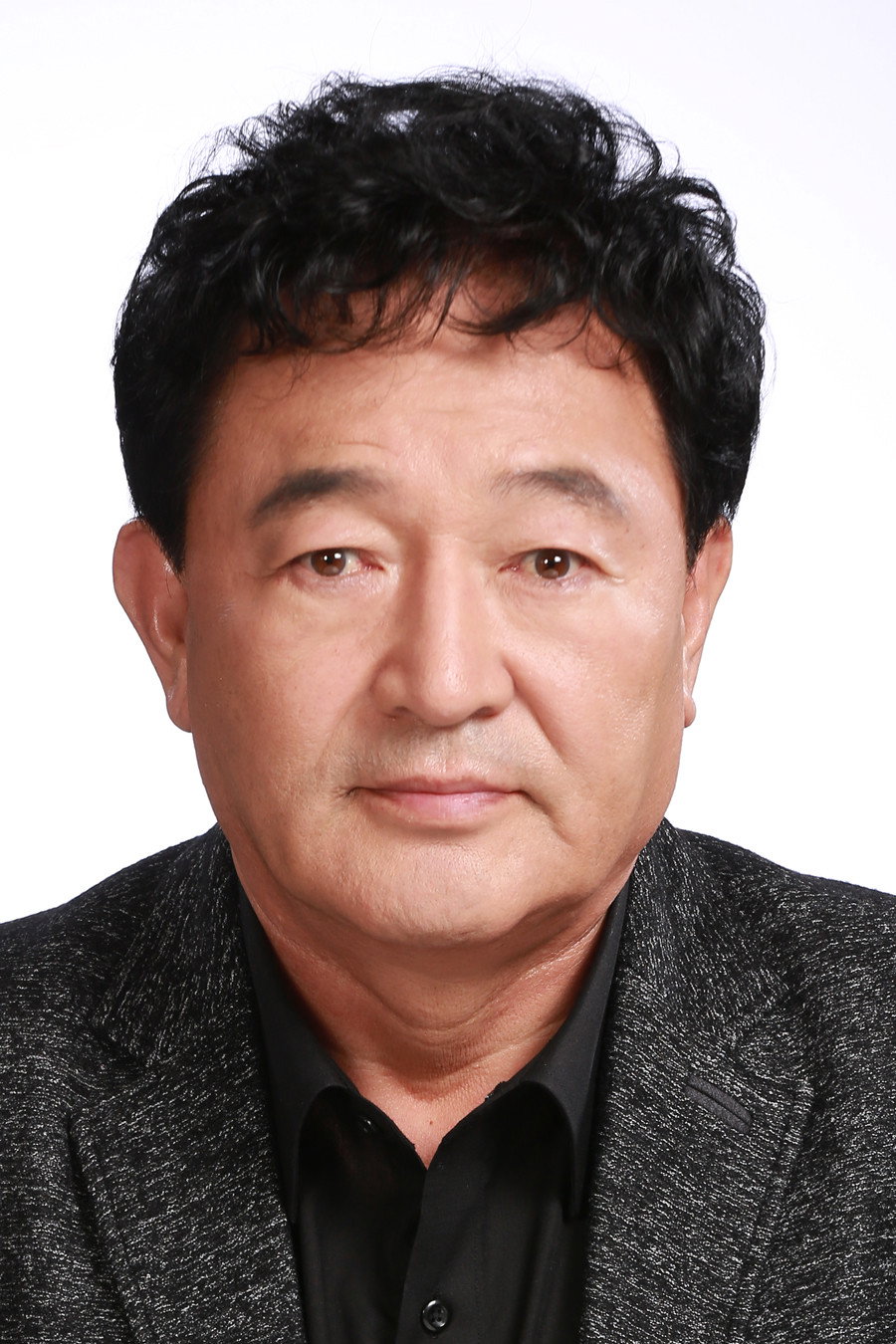 임채무 as Uncle in Who's My Love?