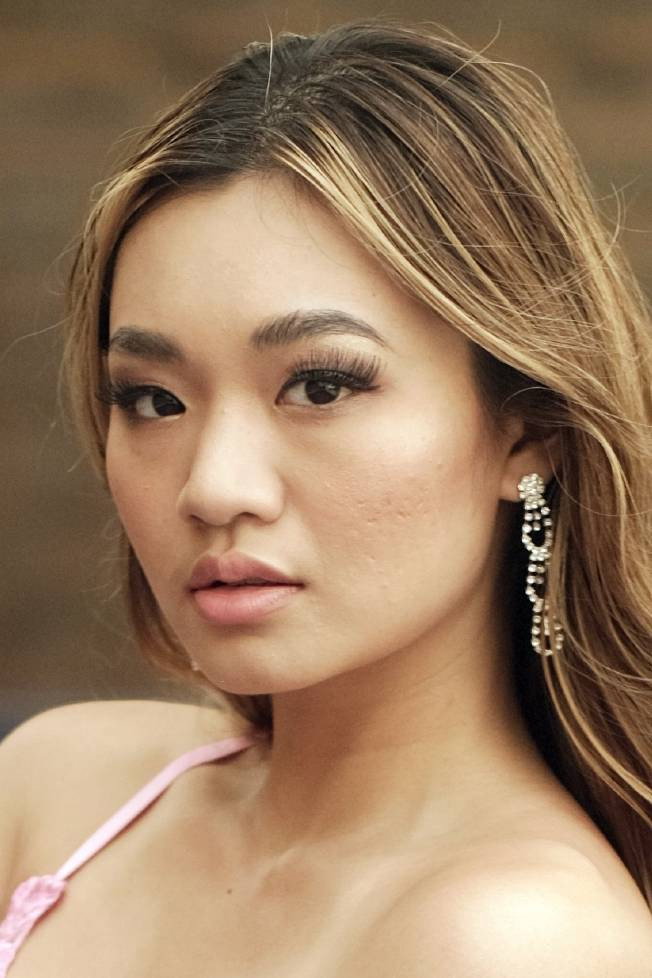 Yen Renee Durano as Georgia in Ganti-Ganti