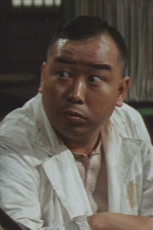 太宰久雄 as Gentaro in Charming Men