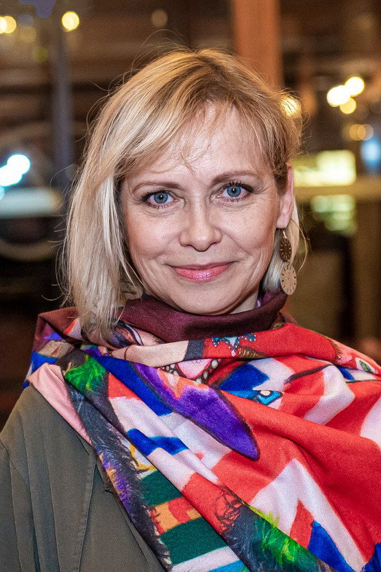 Zuzana Skopálová as Chlothichilda in Samo, kupec a kráľ