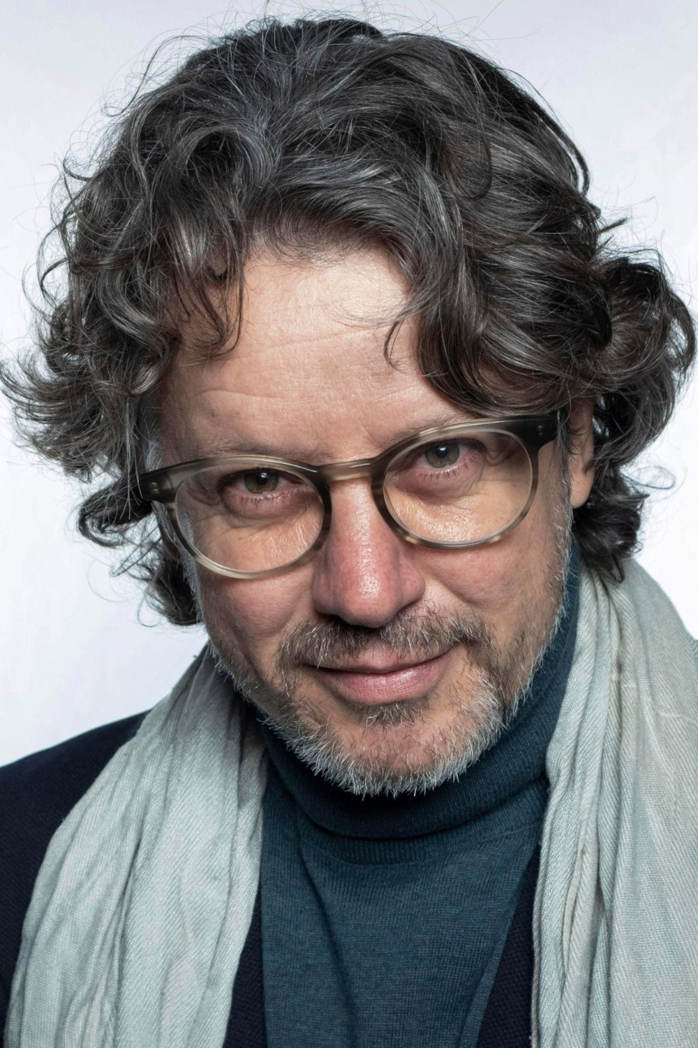 Iván Gisbert as Adam / Almaaz in Sheltered from Time