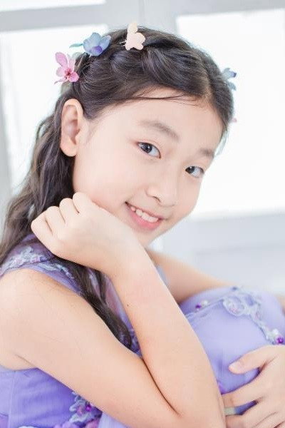 Xi Zi as Su Mucheng (voice) in The King's Avatar: For the Glory