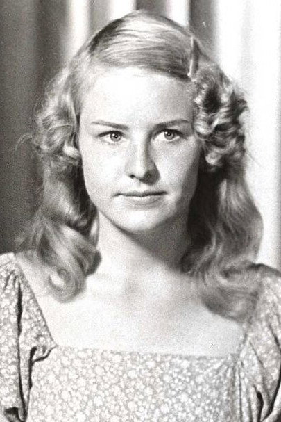 Joan Goodfellow as Peggy Stephenson in Returning Home