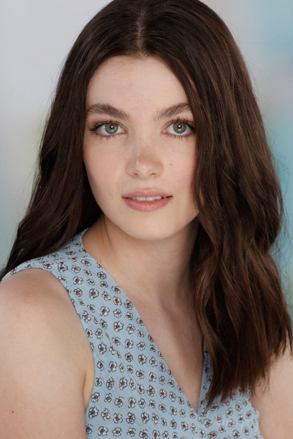 Elizabeth Hunter as Nicole Piper in 90 Minutes in Heaven