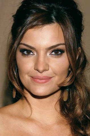 Mayana Neiva as herself in Quero Ser Veg