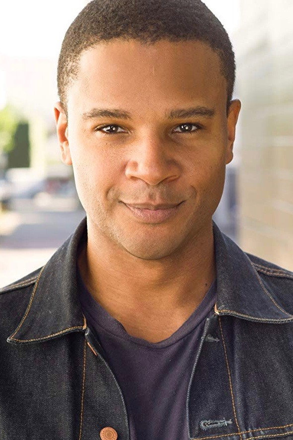 Marc Anthony Samuel as Street Vendor in Christmas at Mistletoe Manor