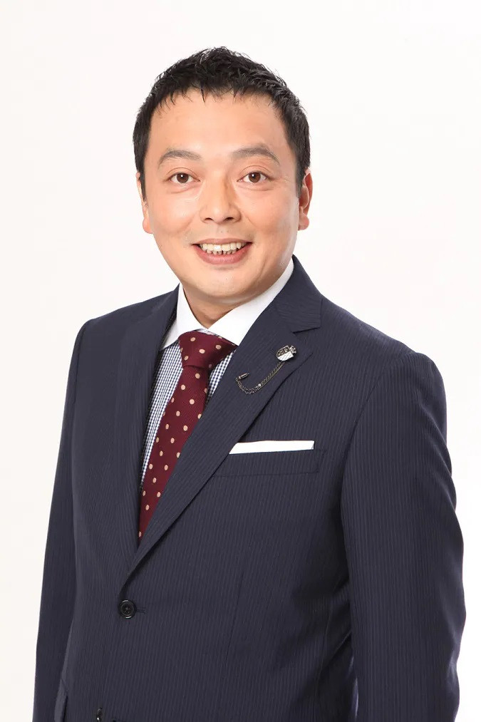 中川礼二 as MC in Tomochika & Reiji's Daydream Train