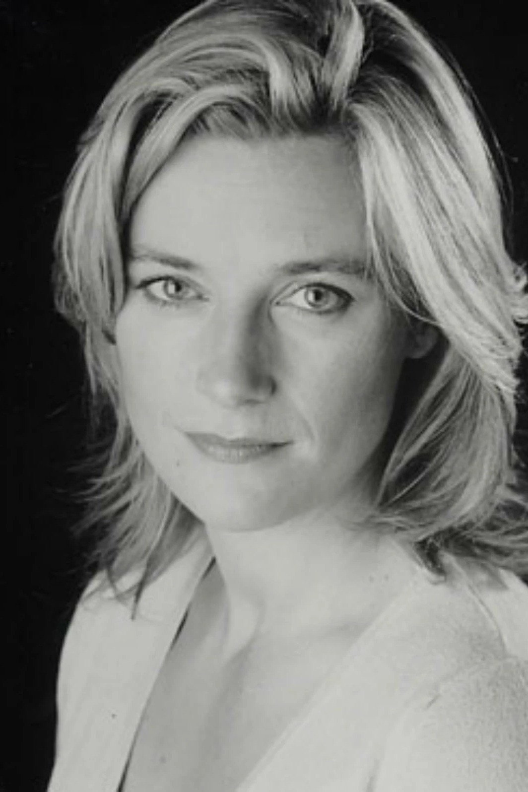 Francesca Hunt as Jenny Ritchie in Strathblair