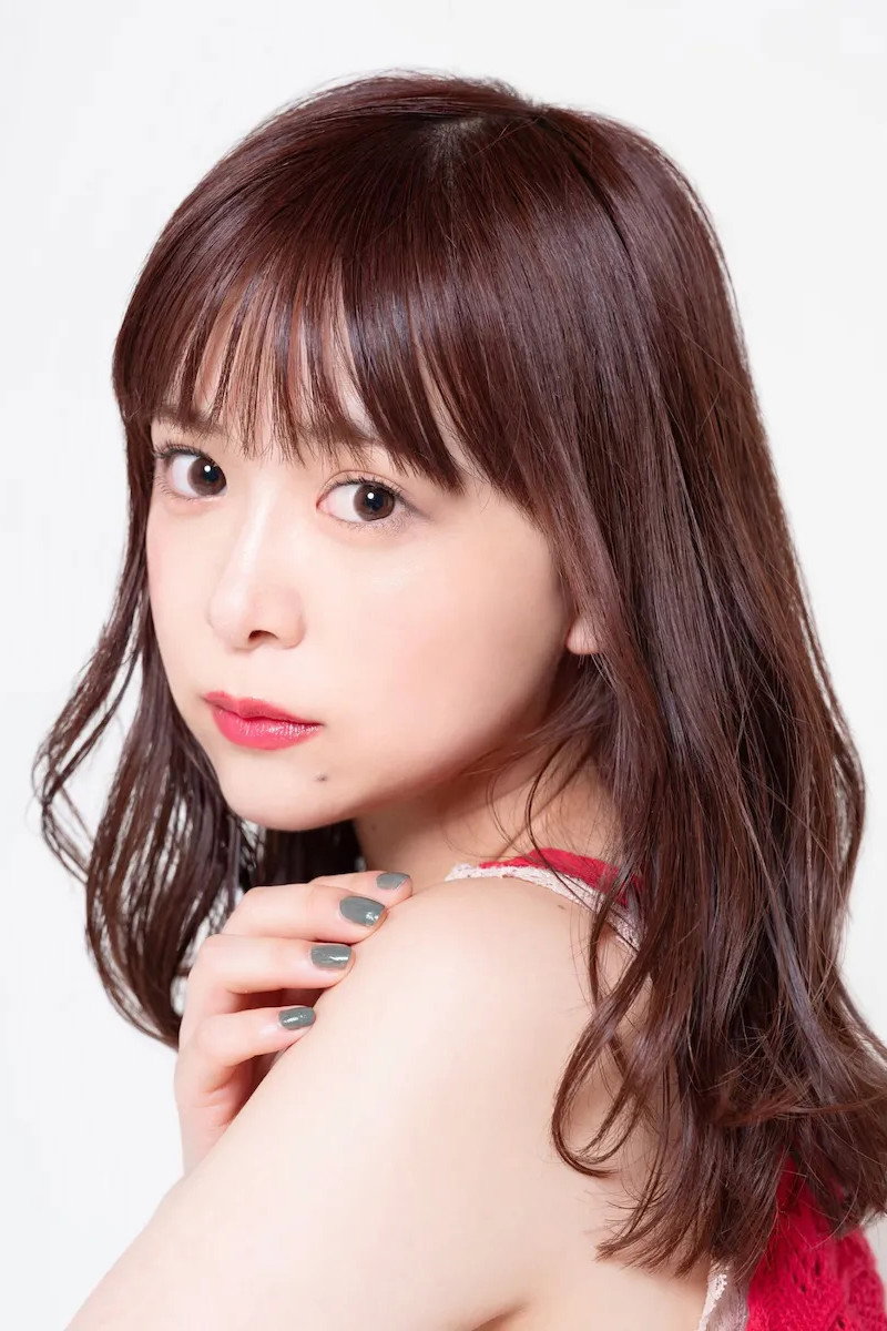平松可奈子 as Aoi Maeda in Ganguro Gals Riot