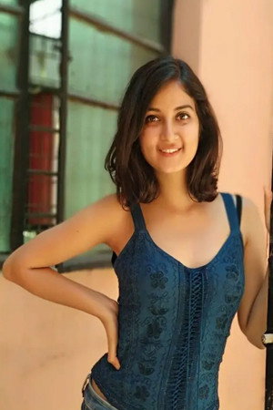 Lisa Prerna as Kajal Bakshi in Badi Heroine Banti Hai