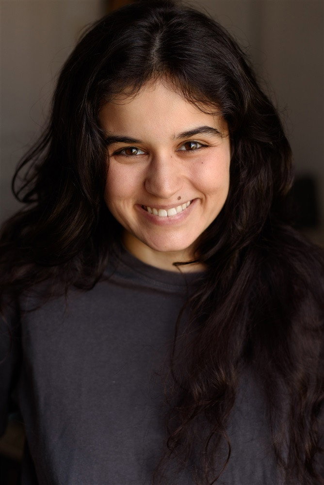Iliana Belkhadra as Lila in Bêtes de flic