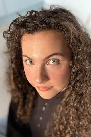 Ellen Gowland as Carol Ridley in Blue Jean