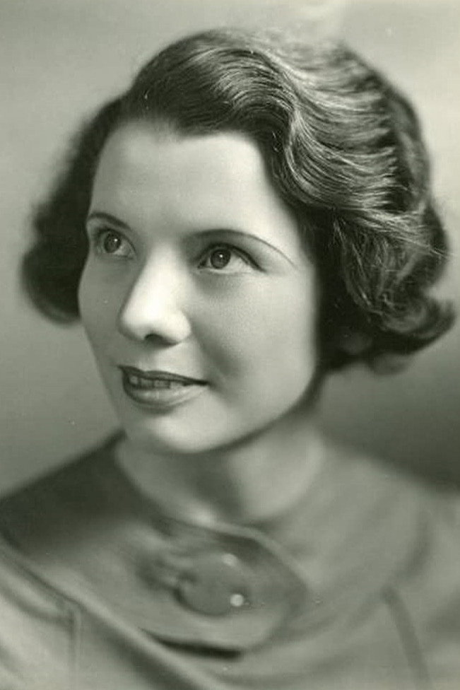 Merle Tottenham as Polly Baxter in Immediate Possession