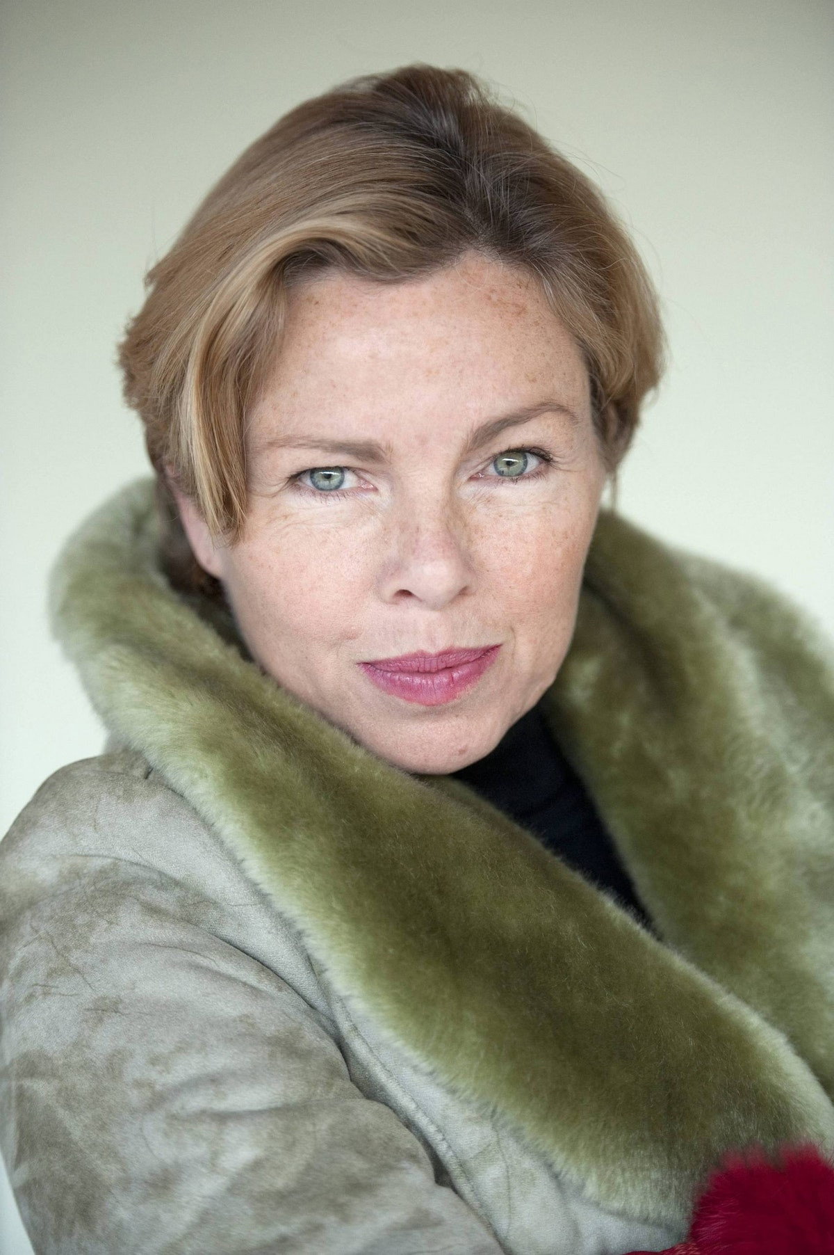 Görel Crona as Spindeln (Voice) in Bamse och världens minsta äventyr