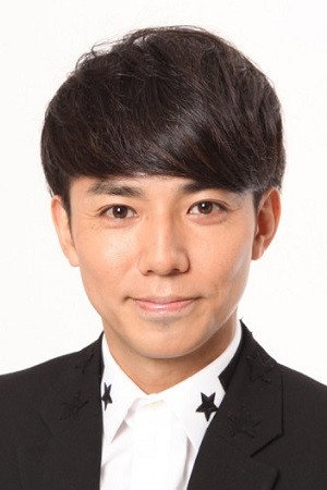 綾部祐二 as Takao Ueno in The Marriage Counselor