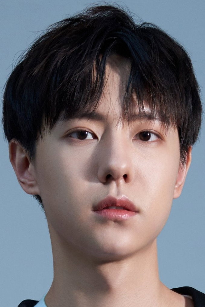 吕昀峰 as Liu Guiyuan in Nine Palace Secret Code