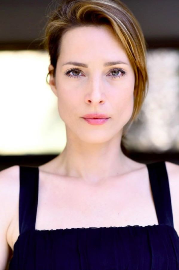 Nikolett Barabas as Voice of the Ship (voice) in Slingshot