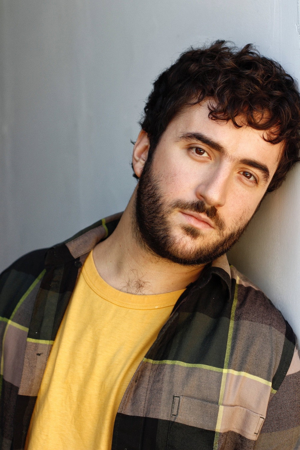 Paco Gorriz as Guy from Exchange Office in An Odd Turn