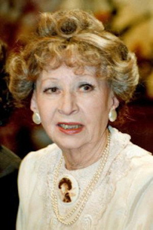 Irena Kwiatkowska as Maria Piórecka in Subs