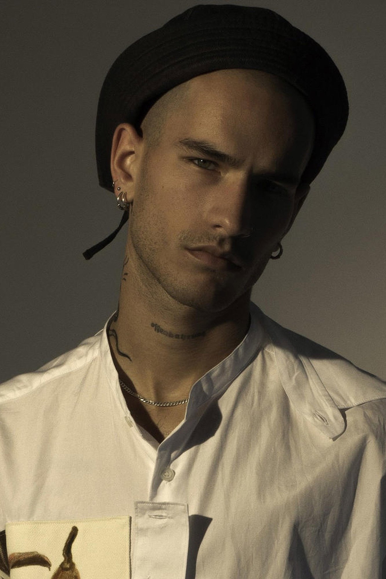 Nicolas Maxim Endlicher as Matthias in M/M
