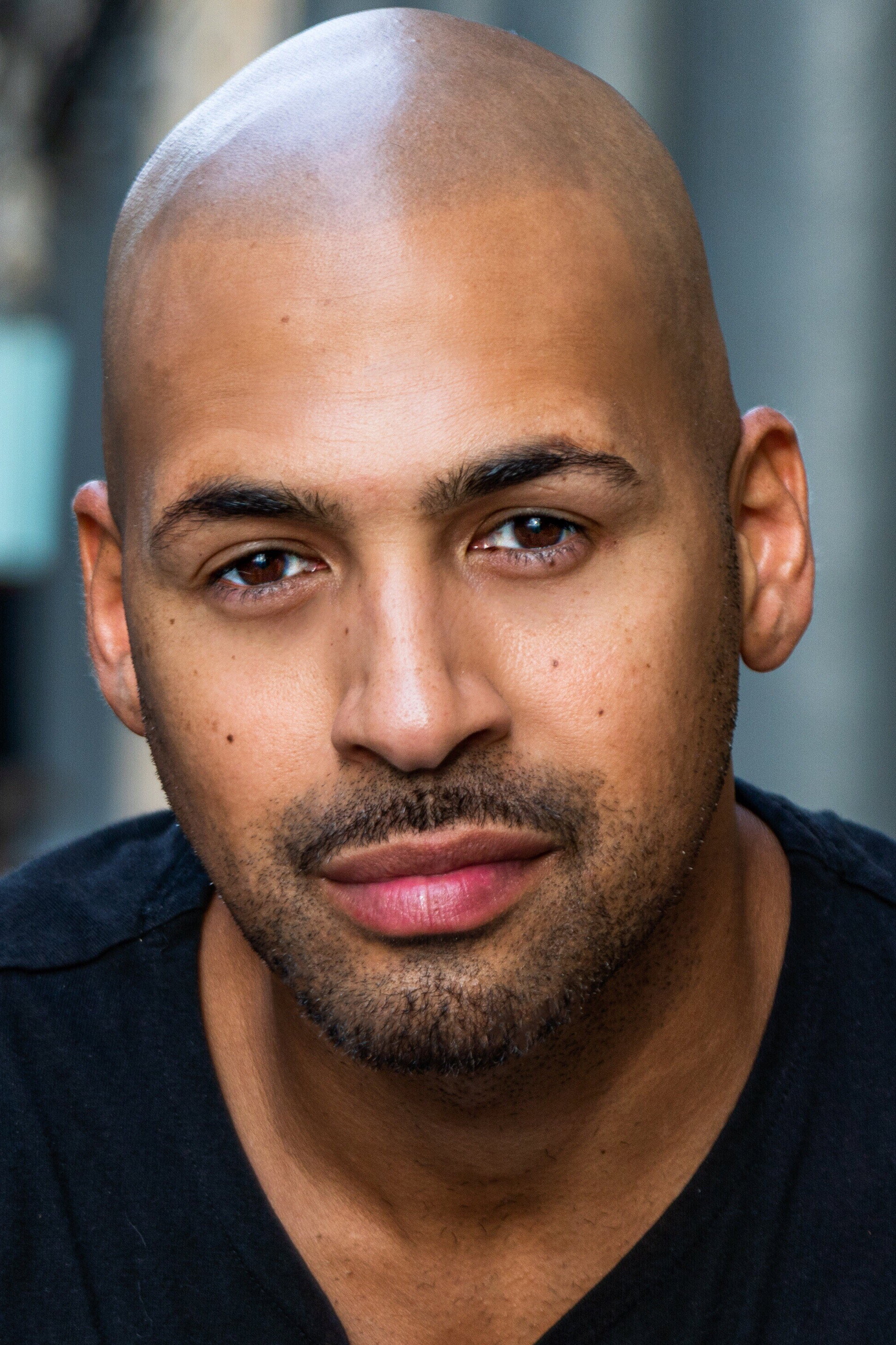 Armando Acevedo as Lenny Mapelton in Subway Cafe