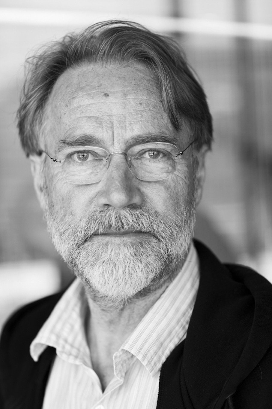 Niklas Falk as Wilhelm in No More Murders