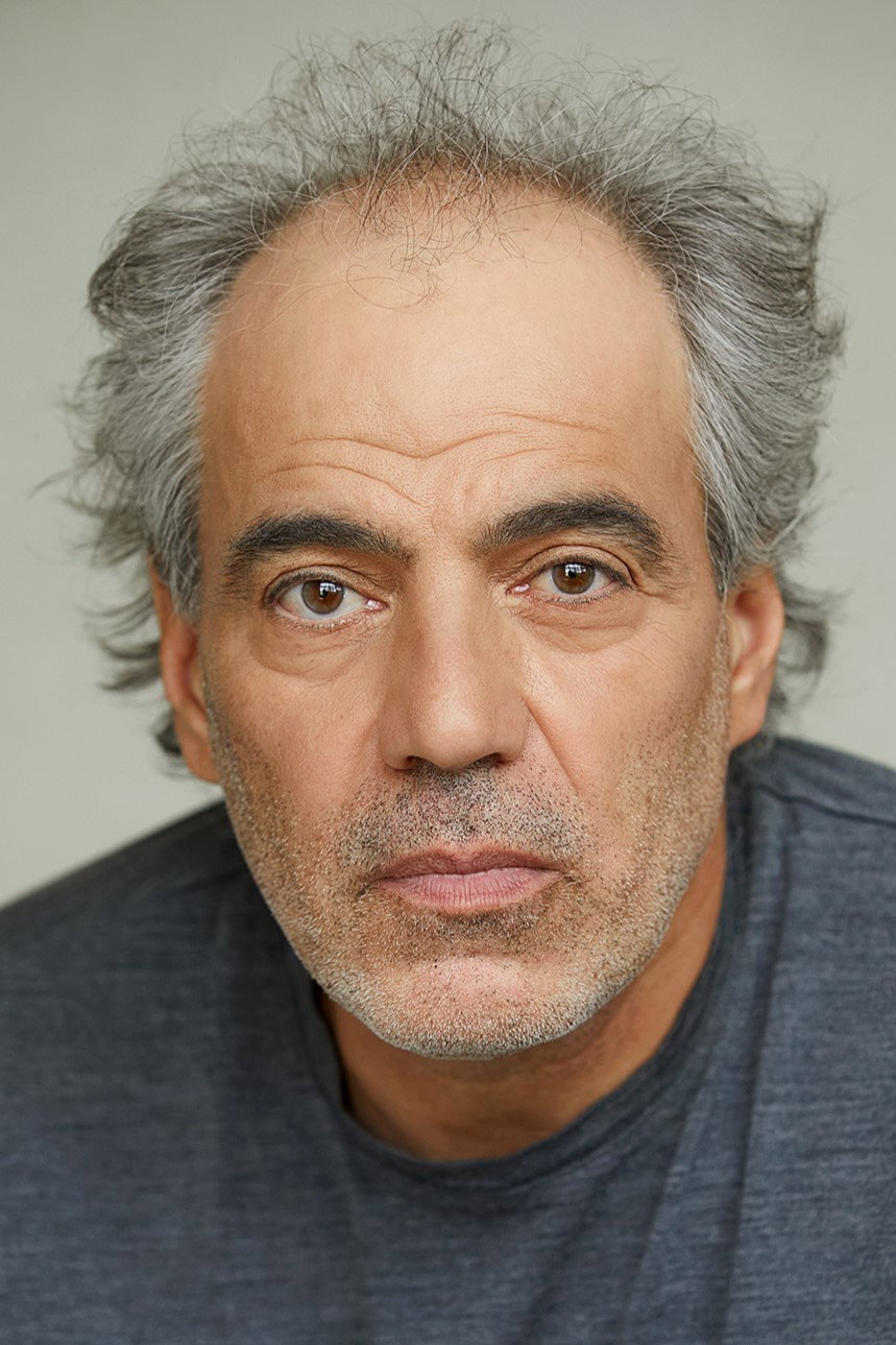 Jean-François Casabonne as Jean in Cruising Bar 2