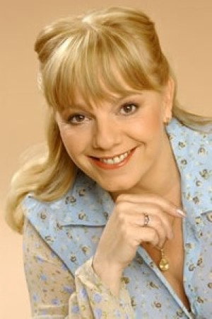Marina de Graaf as Lucia in An Bloem