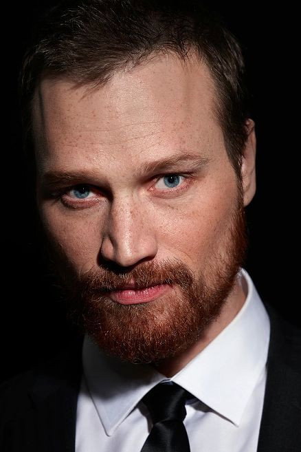 Lauri Tanskanen as Ville Romppainen in Stars Above
