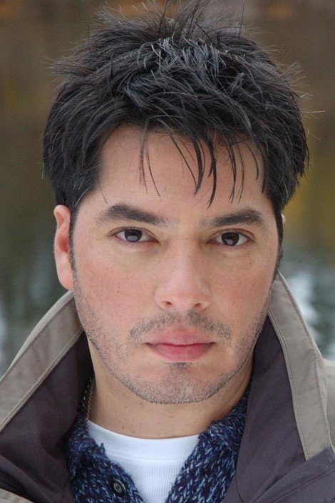 Víctor Gómez as Hector Estrada in Pure
