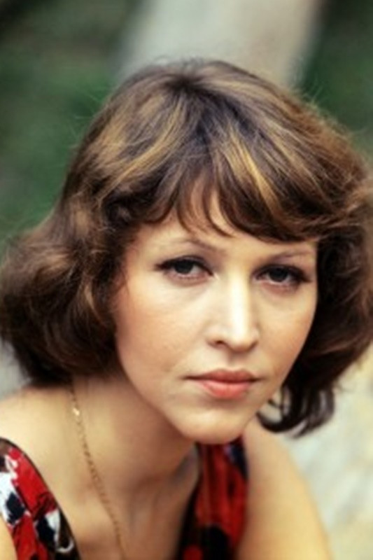 Monika Niemczyk as Aktorka Wanda in State of Fear