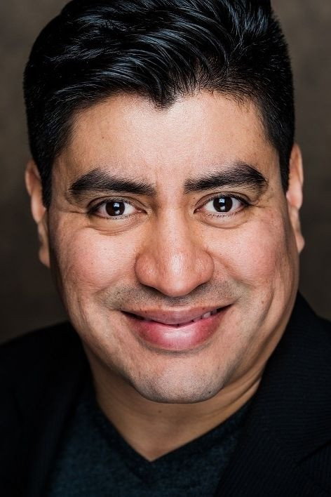 Richard Azurdia as Prison Guard in Bank Brothers