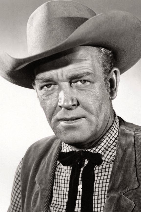 James Millican as Lieutenant Davis in Scandal Sheet