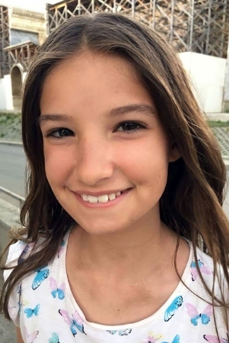 Lillian Blankenship as Olivia Valera in Acts of Vengeance