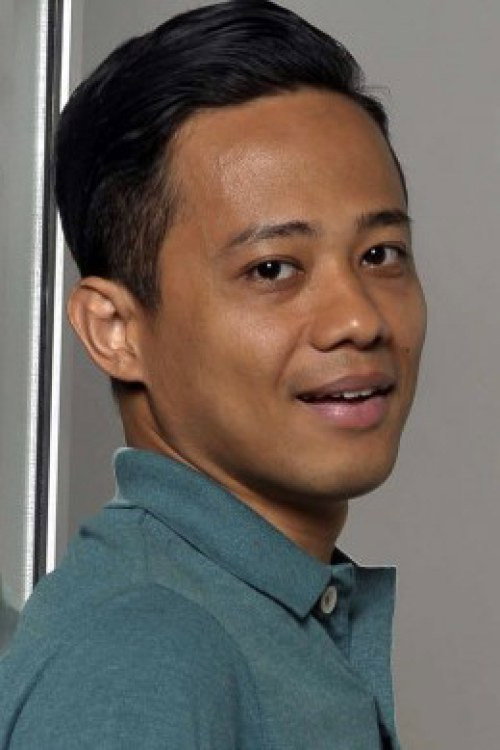 Muhadkly Acho as Lilo in 5 Cowok Jagoan: Rise of the Zombies