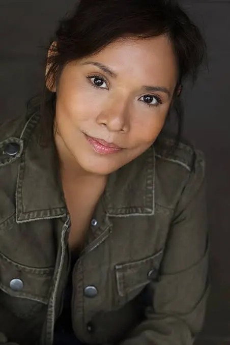 Olga Natividad as Lourdes in Rigodon