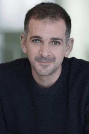 Riad Gahmi as Mehdi in Le Signal 149 kHz