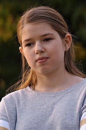 Macie Juiles as Julia Whitcomb in Finding Father Christmas