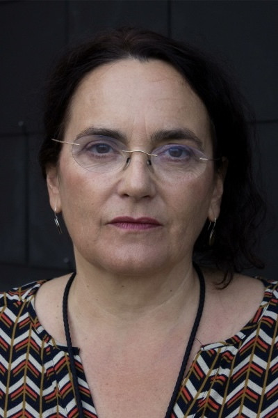Nathalie Laroche as Edwige in Le centre