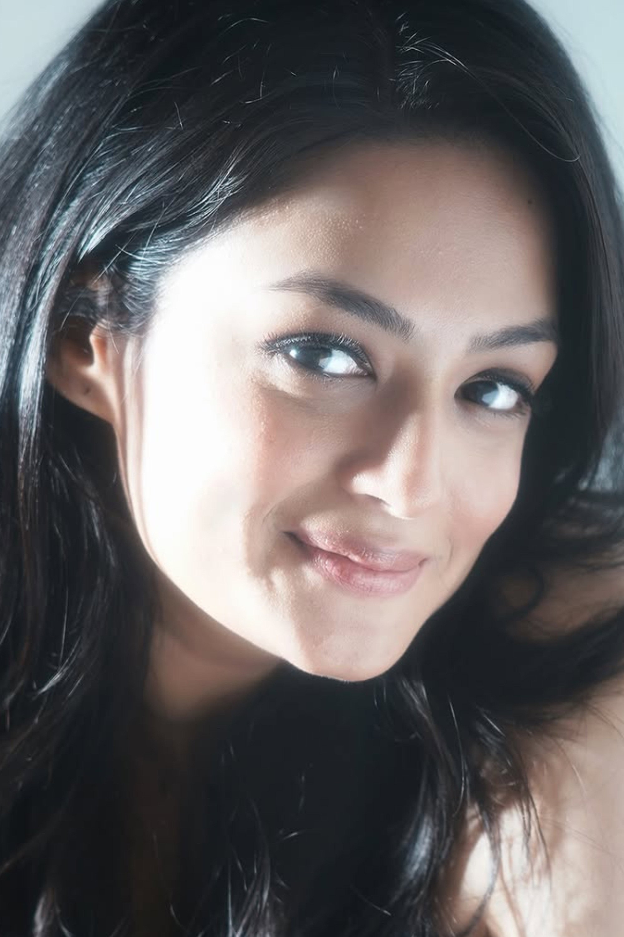 Samiksha Jaiswal as Noor Ibrahim in Bahu Begum