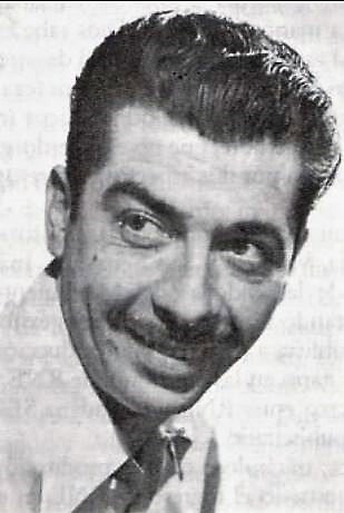 Estanis González as Francisco de Goya in La Máscara Negra