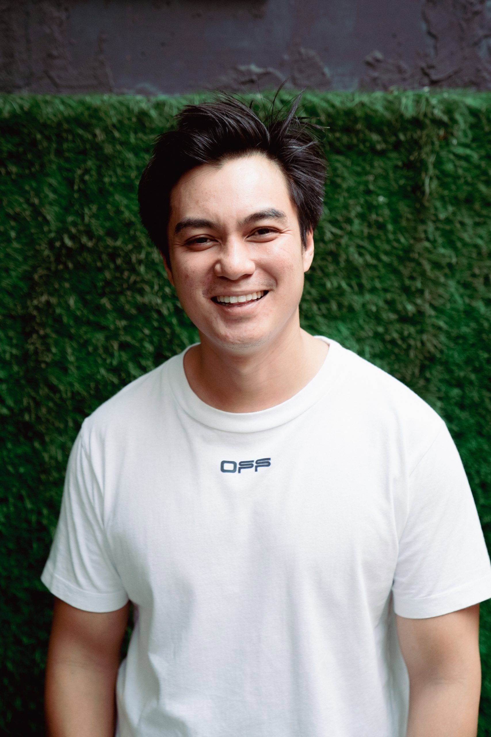 Baim Wong as Abimanyu Karindra in Haunted Hotel