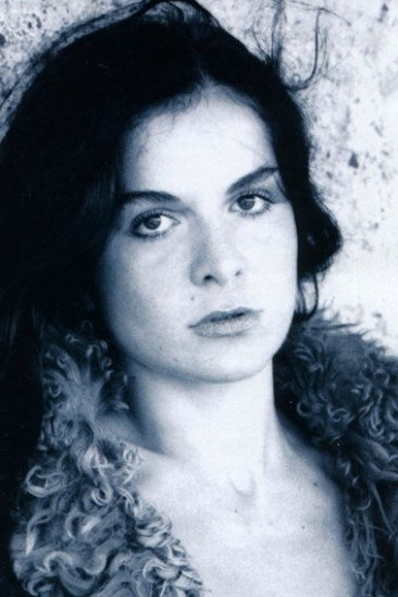 Marina Daunia as Maria 'la brutalona' in Vinella e Don Pezzotta